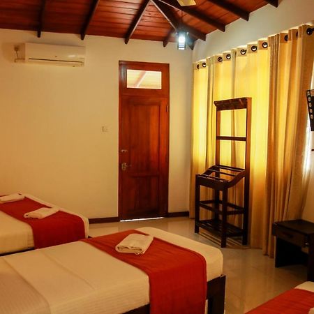 Queens Lodge Kandy Buitenkant foto