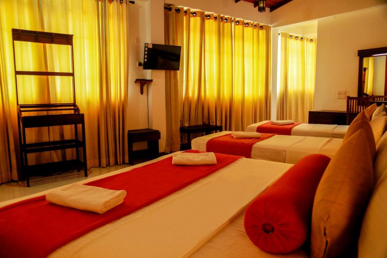 Queens Lodge Kandy Buitenkant foto